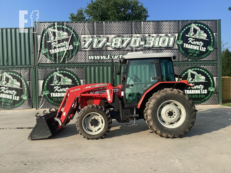 2007-massey-ferguson-573-image-1