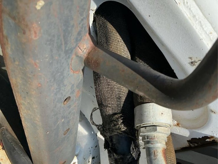 bobcat-t250-image-63
