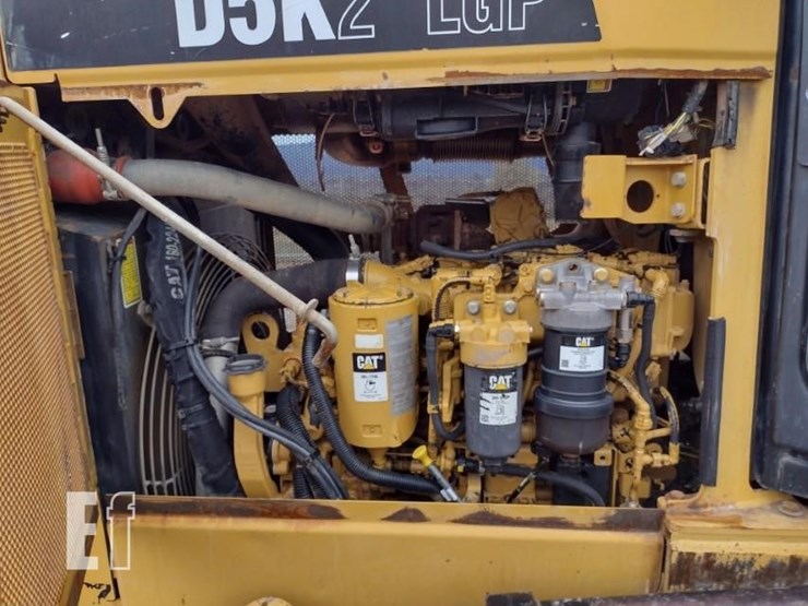 2014-caterpillar-d5k2-lgp-image-44