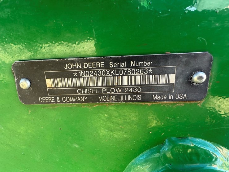 john-deere-2430-image-15