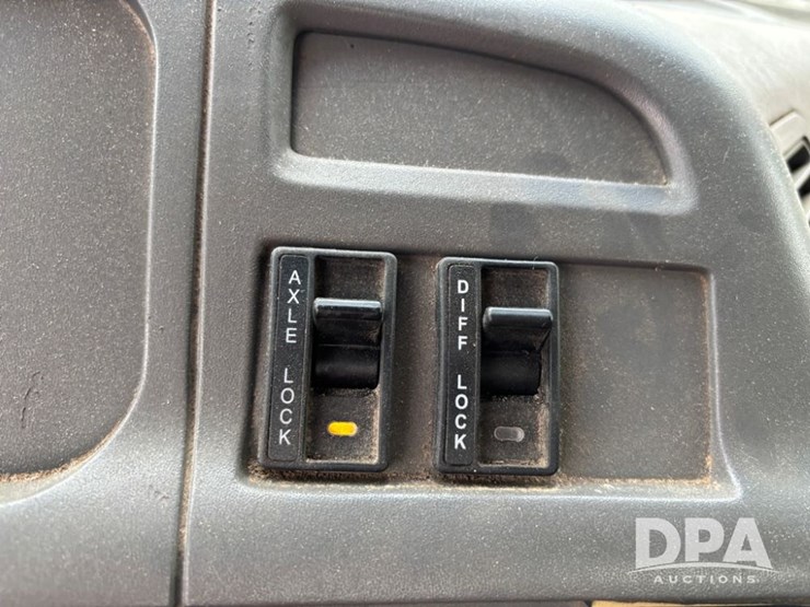 2001-sterling-truck-(dr11851-unit-9459)-image-74