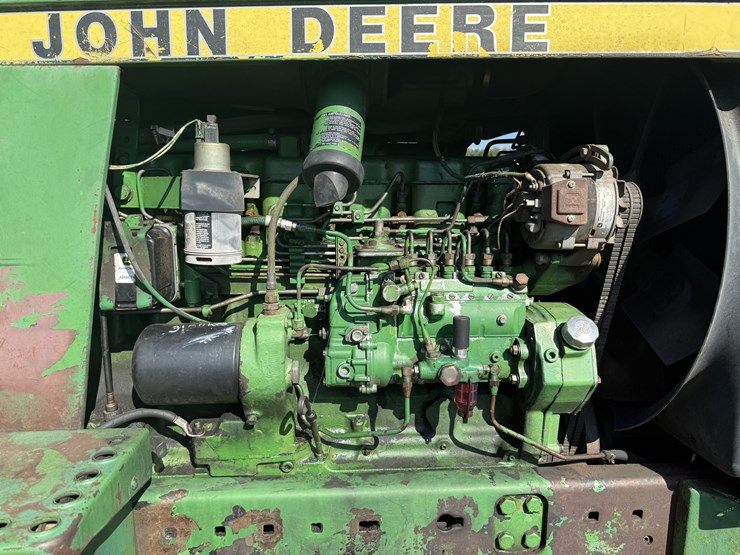 john-deere-4640-image-9