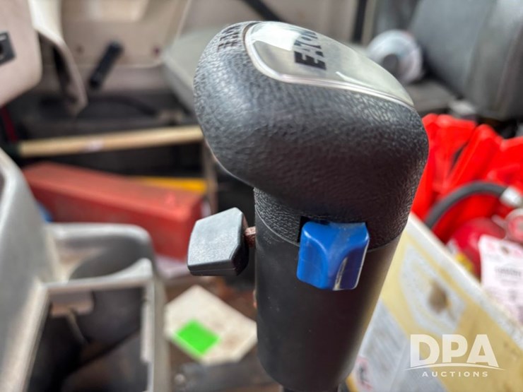 2001-sterling-truck-(dr11851-unit-9459)-image-42