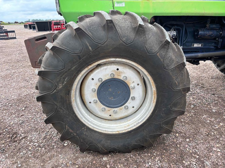 deutz-dx120-image-42
