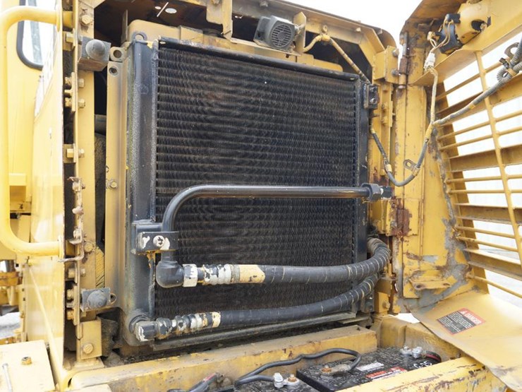 deere-444g-image-61