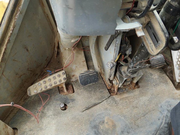 deere-444g-image-20