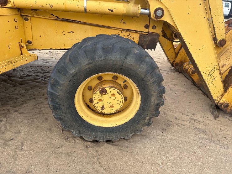 1998-deere-310e-image-11