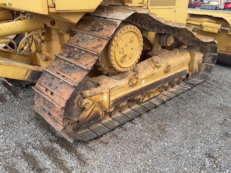 caterpillar-d5m-image-8