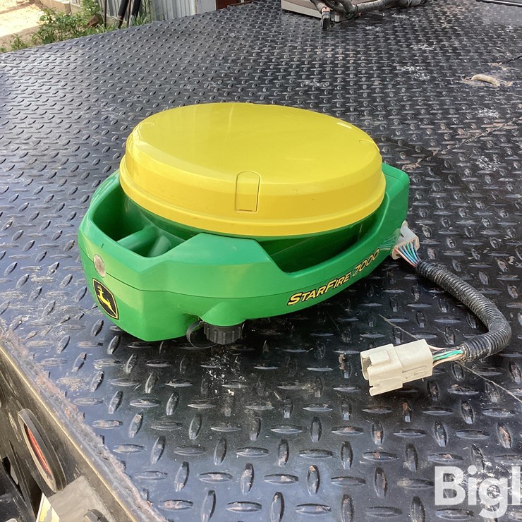 JOHN DEERE 7000