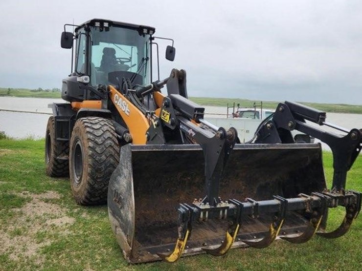 2018-case-621g-xr-image-9