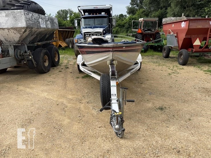 1991-smoker-craft-boat-image-2