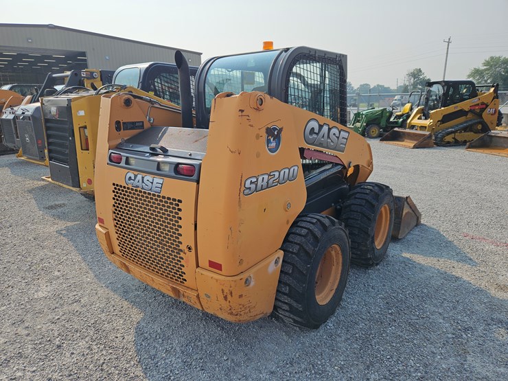 2012-case-sr200-image-20