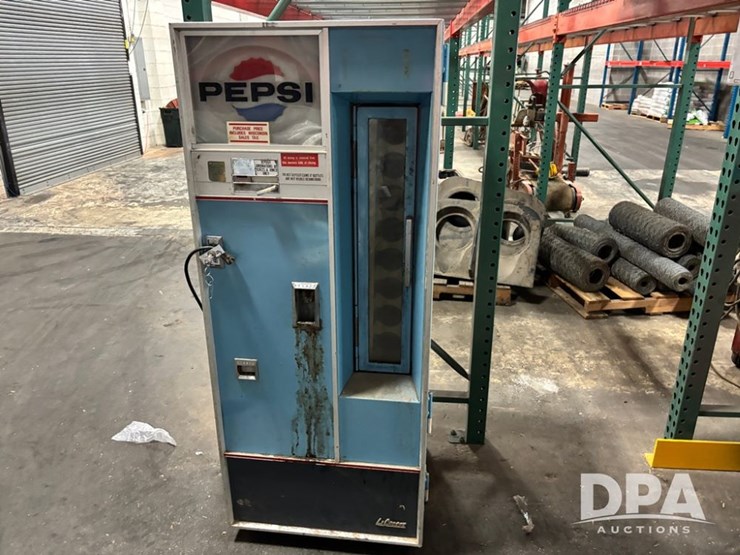 lacrosse-bottle-pop-machine-(dr11850)-image-2