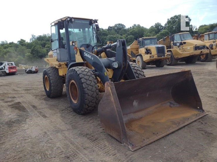 2025-deere-544kii-image-32