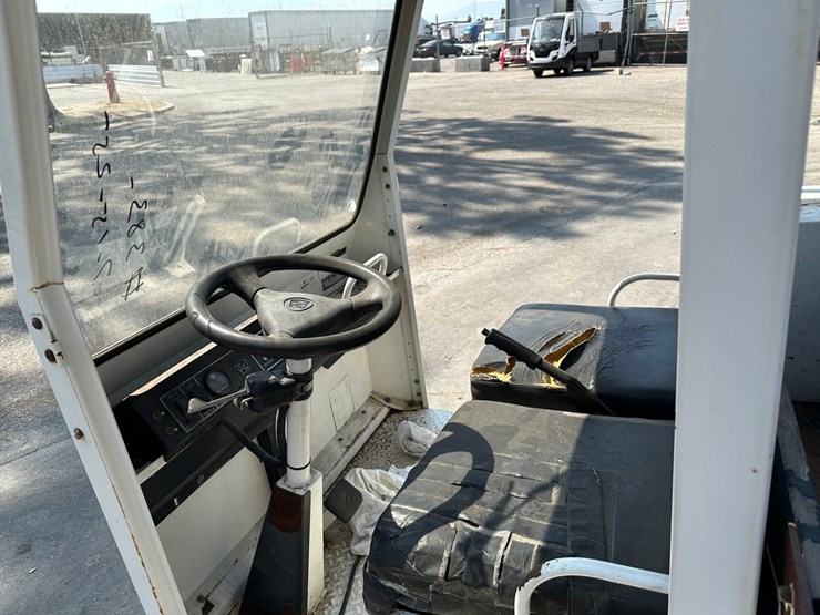 lot#---taylor-dunn-cart-image-4