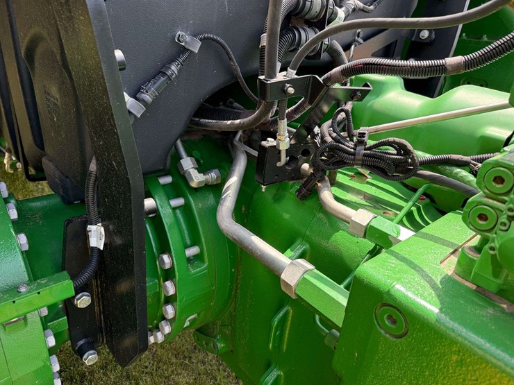 2021-john-deere-9570rx-image-67