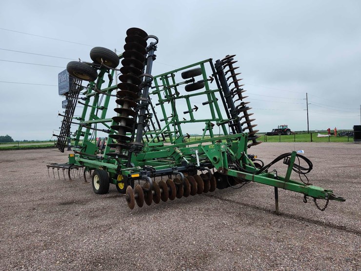 john-deere-726-image-2