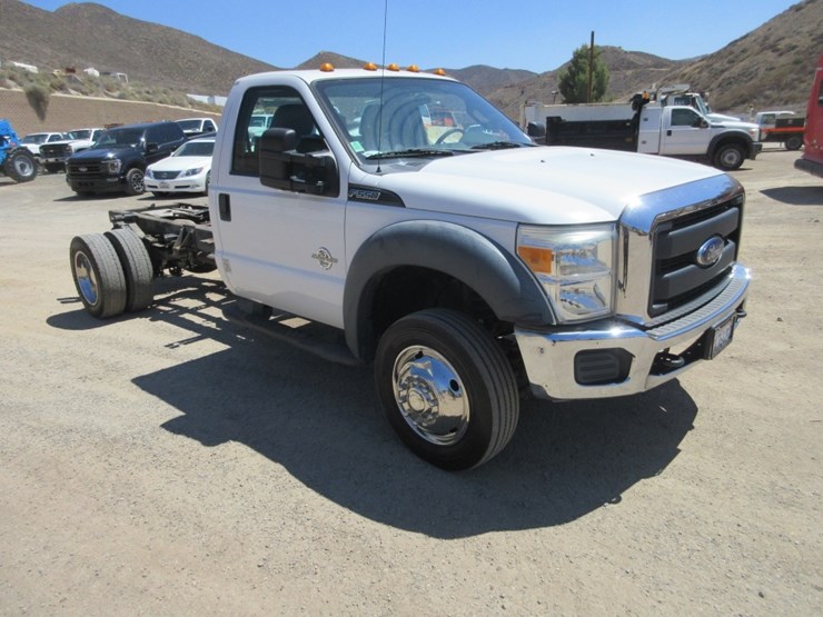 2015-ford-f550-sd-image-4