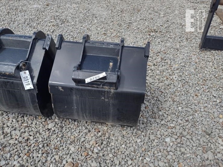 24-in-excavator-bucket-image-2