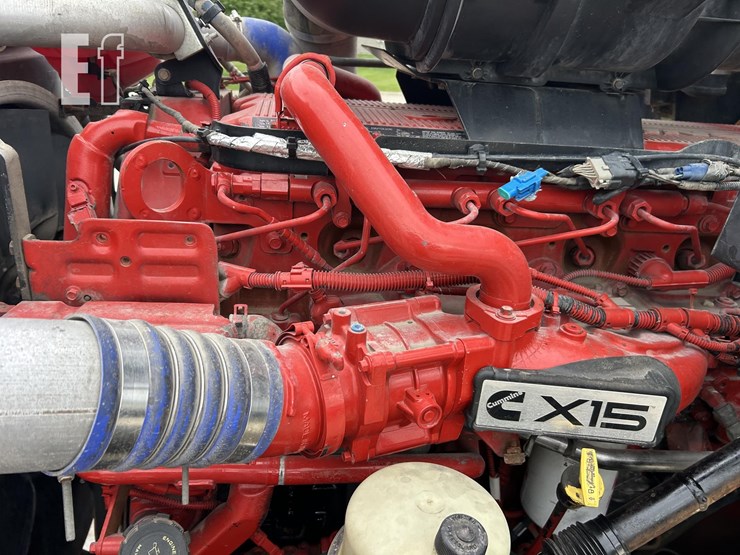 2019-kenworth-t800-image-28