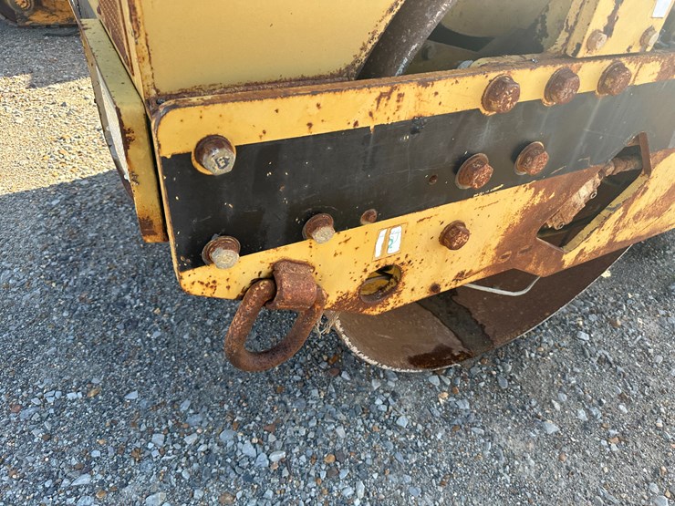 caterpillar-cb-434-image-36