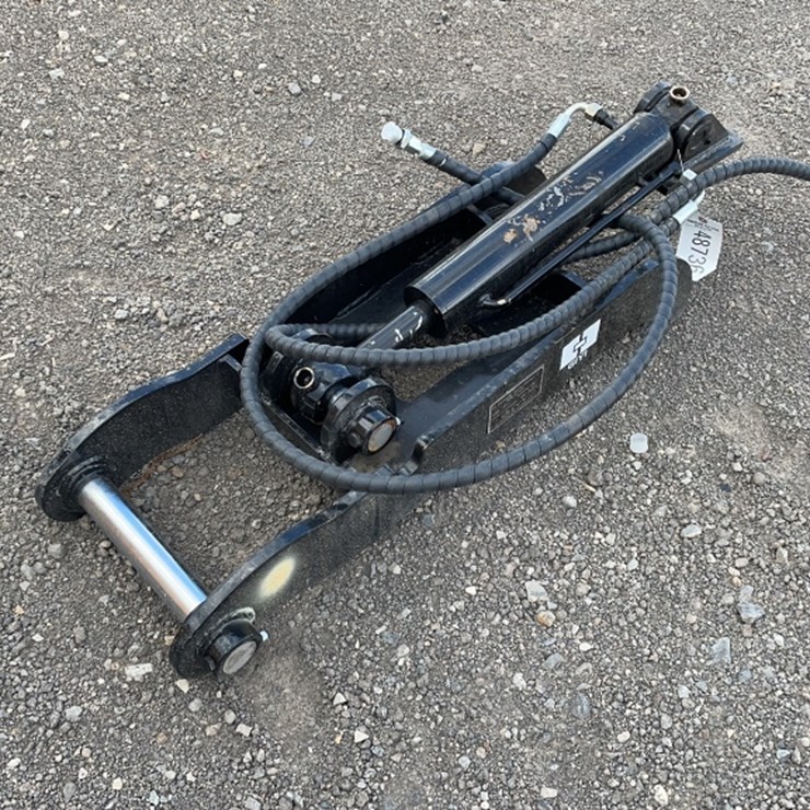 #2009 • GIYI EXCAVATOR HYD THUMB