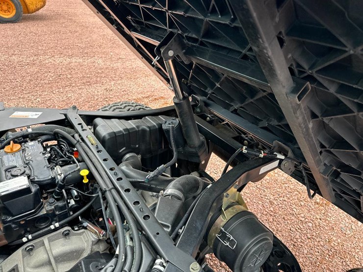 2013-polaris-brutus-hd-pto-image-34