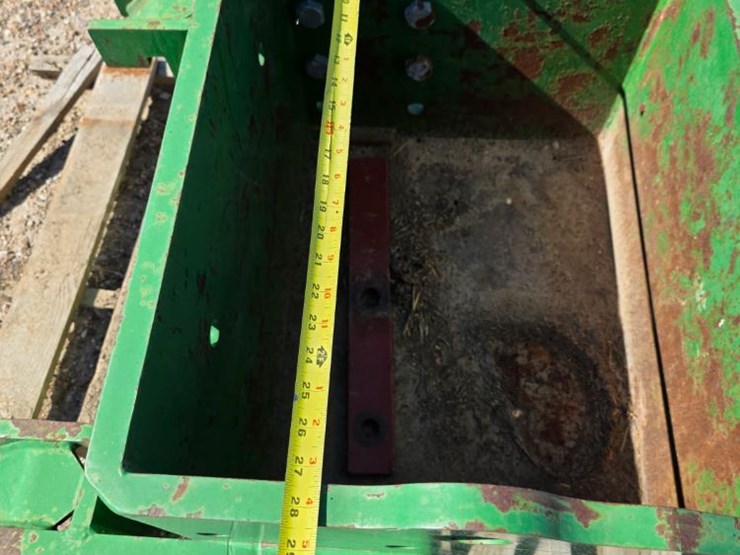 john-deere-a-image-12
