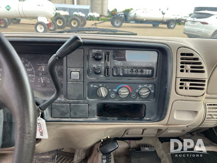1997-chevrolet-2500-image-51