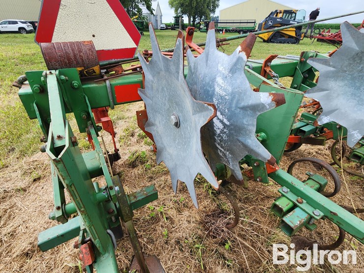 glencoe-8r30-row-crop-cultivator-image-10