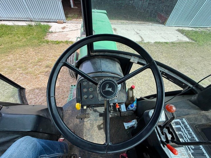 john-deere-4440-image-20