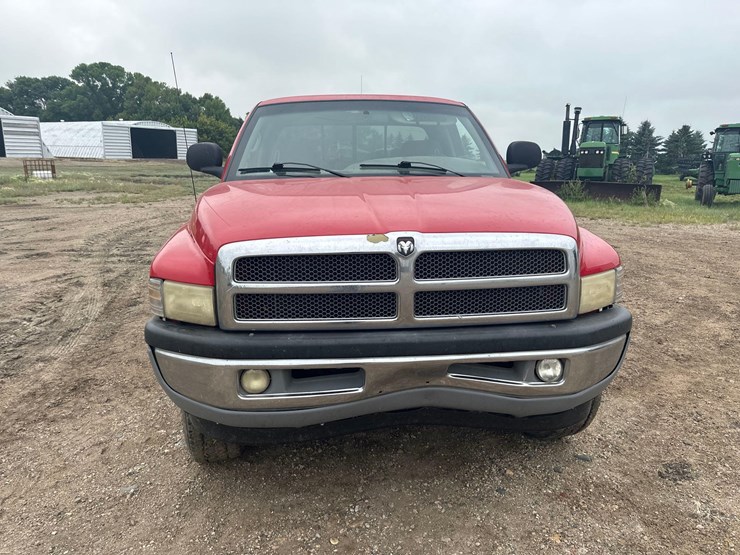 2000-dodge-2500-image-5
