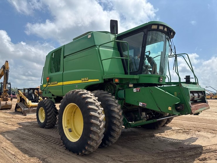 john-deere-9650-image-3
