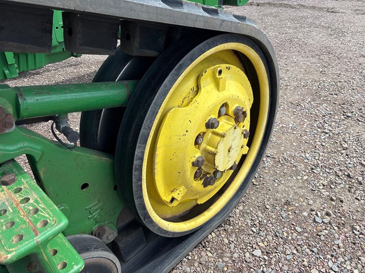 2014-john-deere-8335rt-image-13