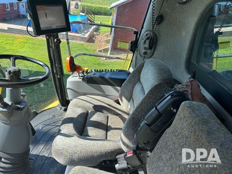 2011-new-holland-cr9060-image-55