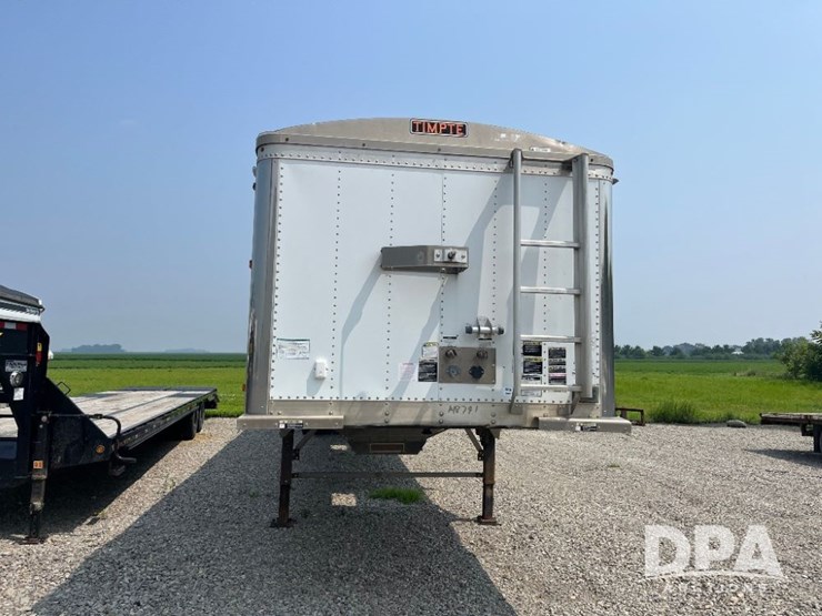 2015-timpte-grain-trailer-image-2