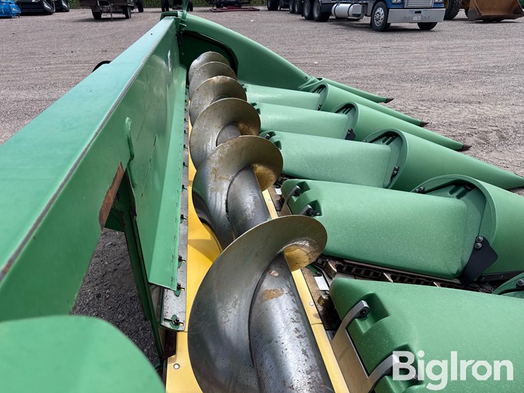 2011-john-deere-612c-image-17