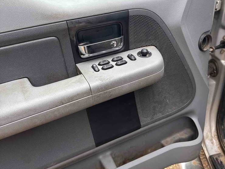 2006-ford-f150-xlt-image-57