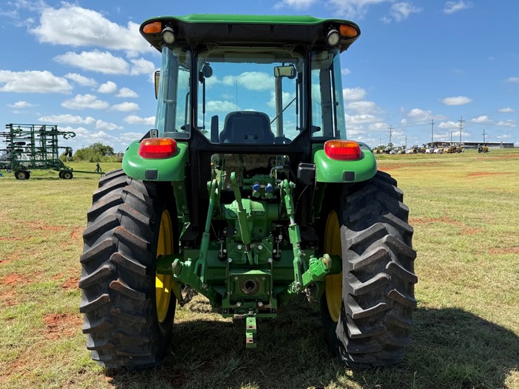 2011-john-deere-6115d-image-20