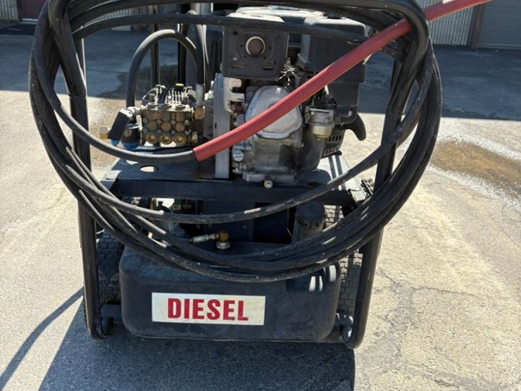 mi-t-m-pressure-washer-(cg364)-image-4