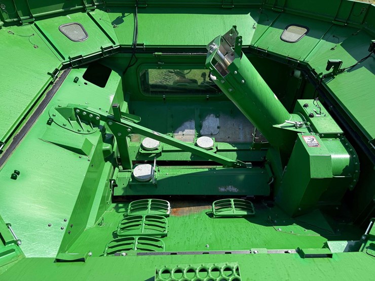 2021-john-deere-s770-image-85