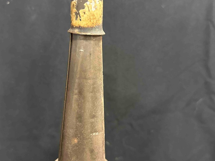 1014---huffman-quart-oil-bottle-image-5