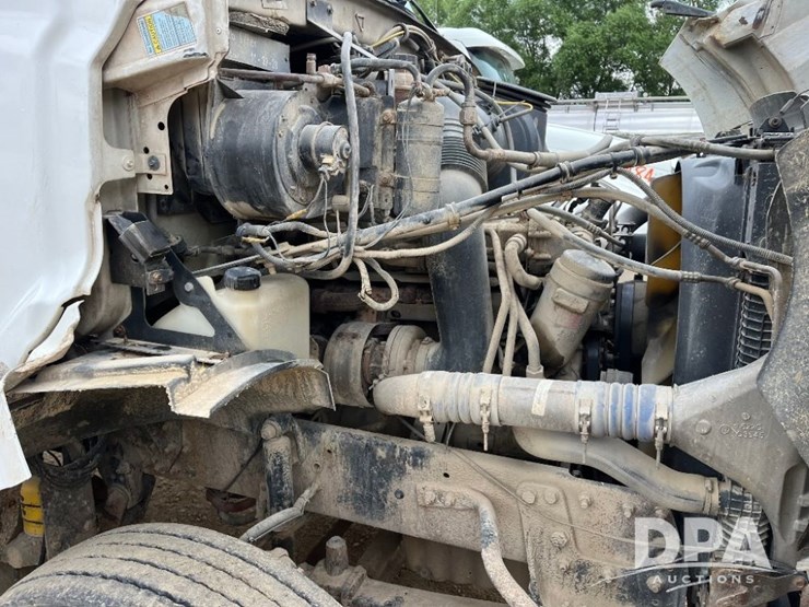2006-sterling-day-cab-truck-(jn2505)-image-80