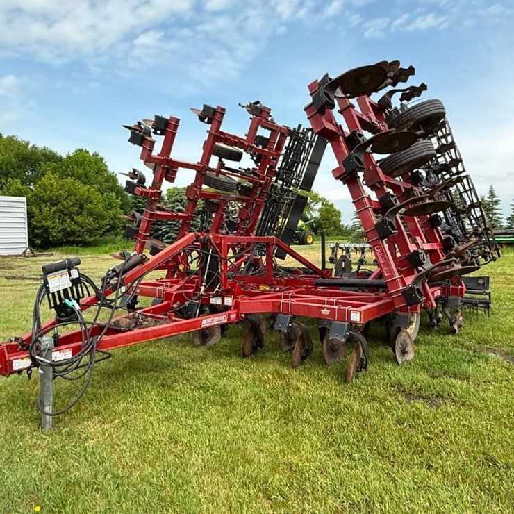 Salford 4100 Vertical Tillage