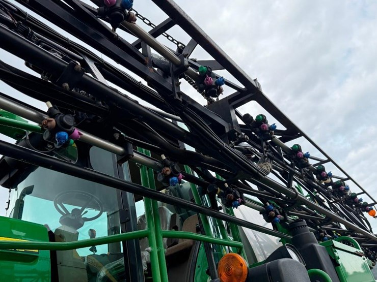 john-deere-4830-image-14