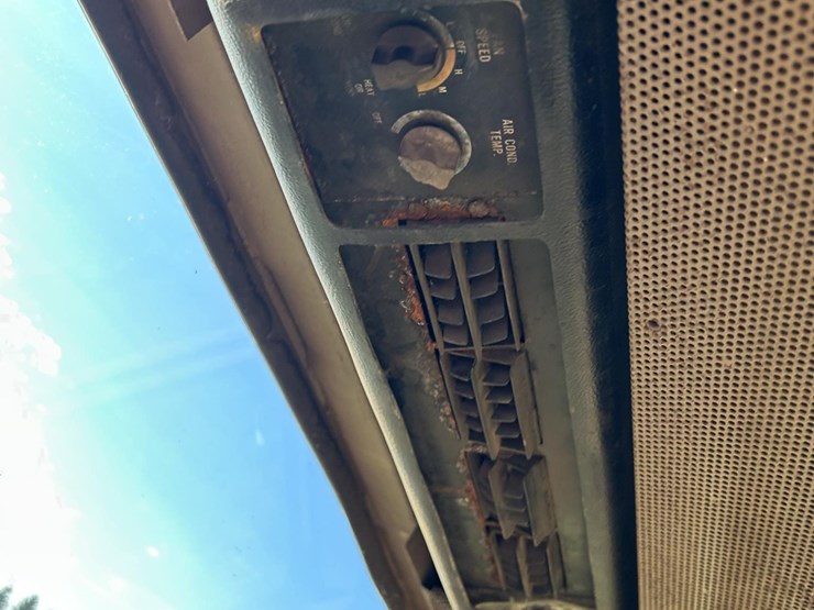caterpillar-966-image-51