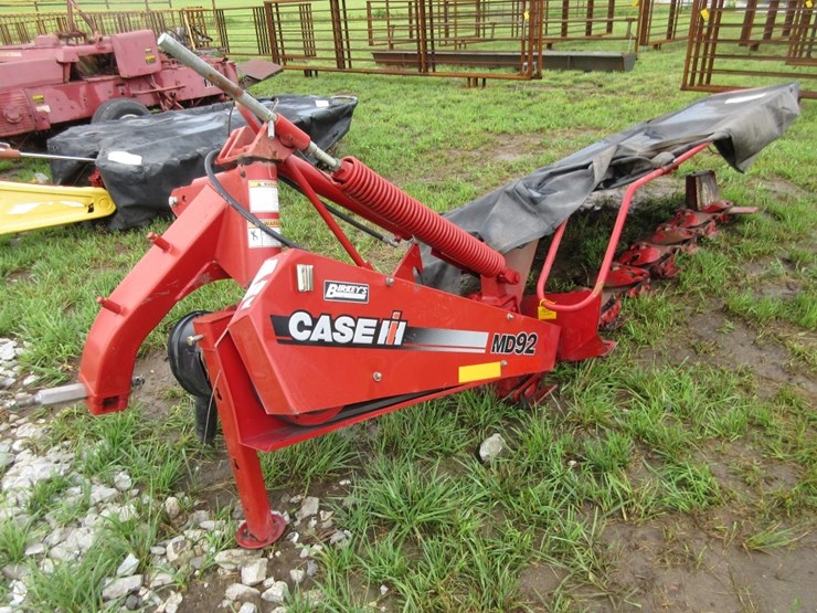 2014-case-ih-md92-image-1