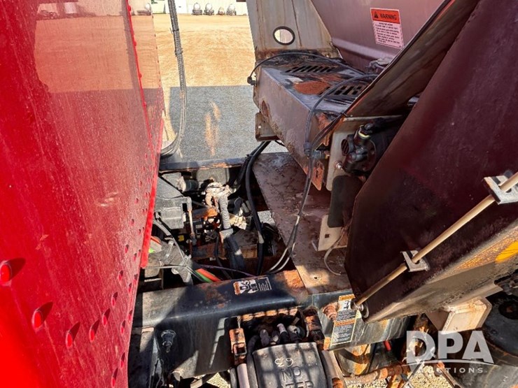 2018-stahly-peterbilt-image-30