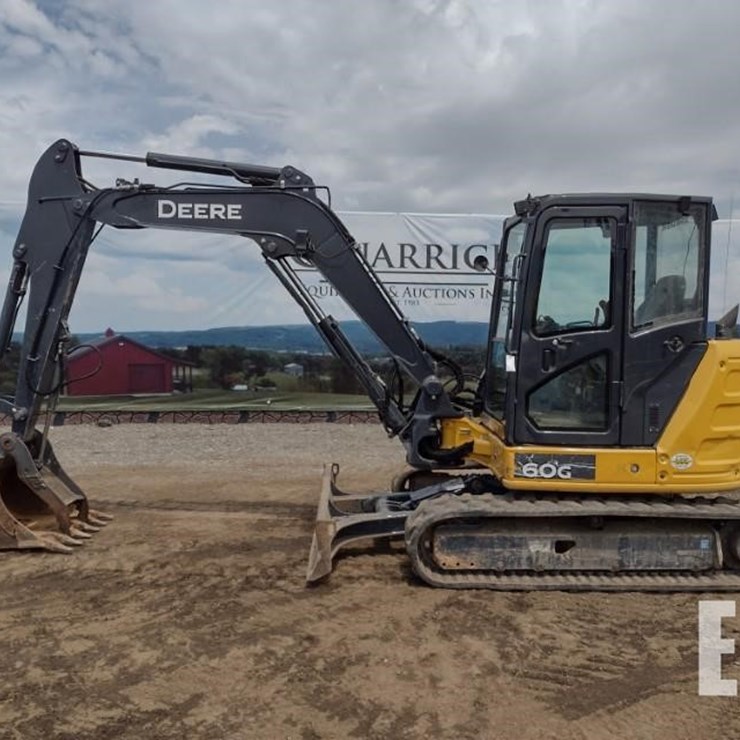 DEERE 60G
