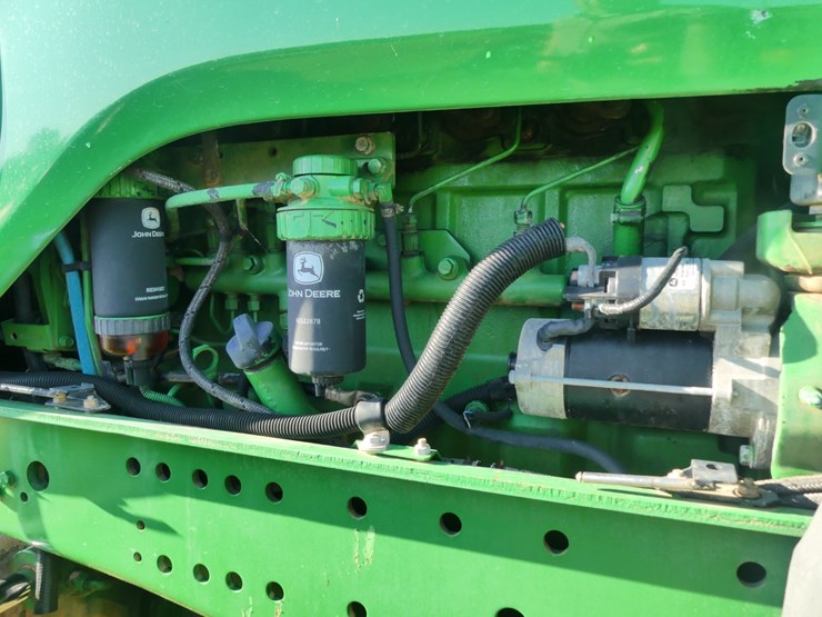 john-deere-7330-image-10